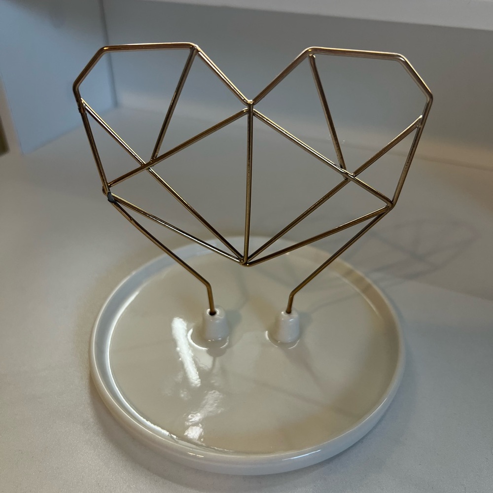 Coxet Wire Heart Ceramic Jewelry Holder - Picture 5 of 7